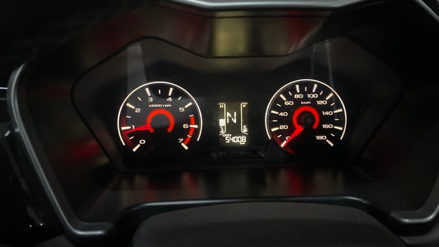 View Mahindra KUV100 Image 19 Used Mahindra KUV100 Image 19
