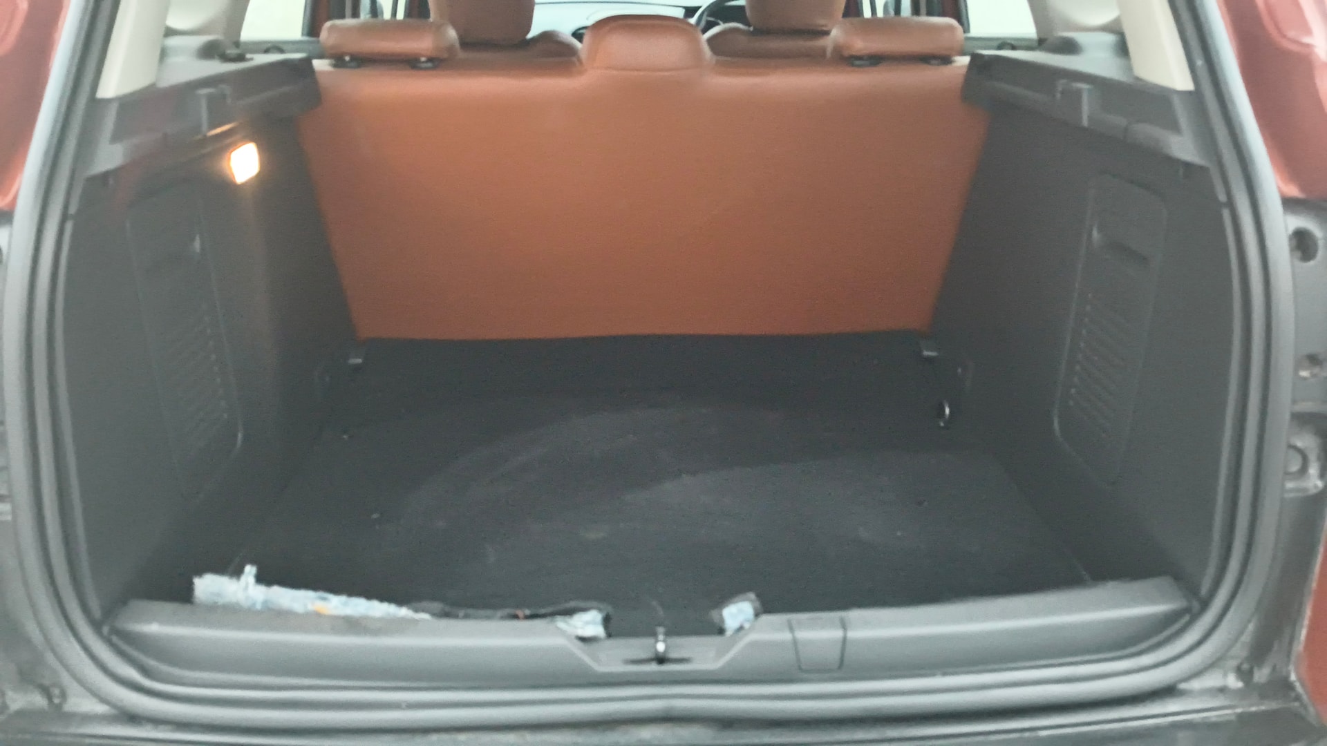 View 2019 Renault Captur RXT Diesel Dual Tone Image 10 Used 2019 Renault Captur RXT Diesel Dual Tone Image 10