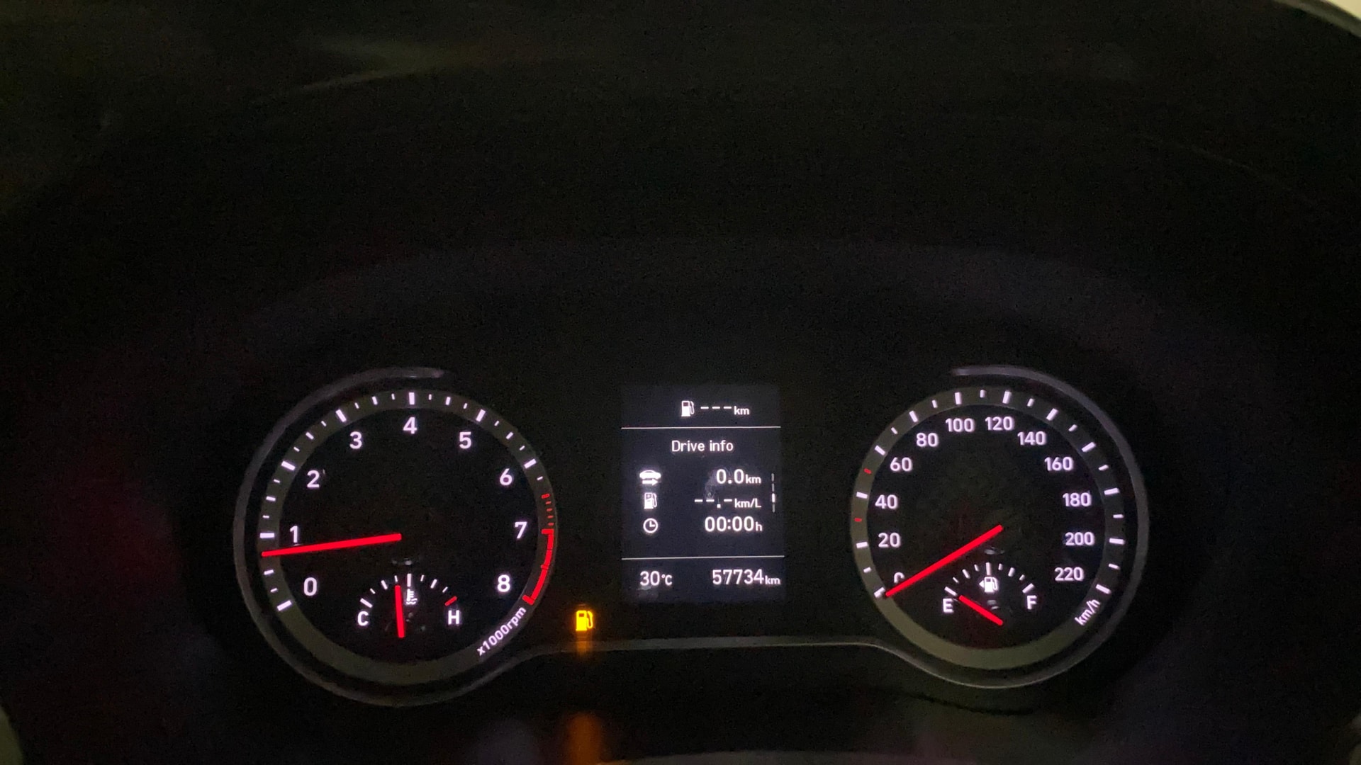 View 2023 Hyundai Grand i10 Nios Sportz Petrol Dual Tone Image 35 Used 2023 Hyundai Grand i10 Nios Sportz Petrol Dual Tone Image 35