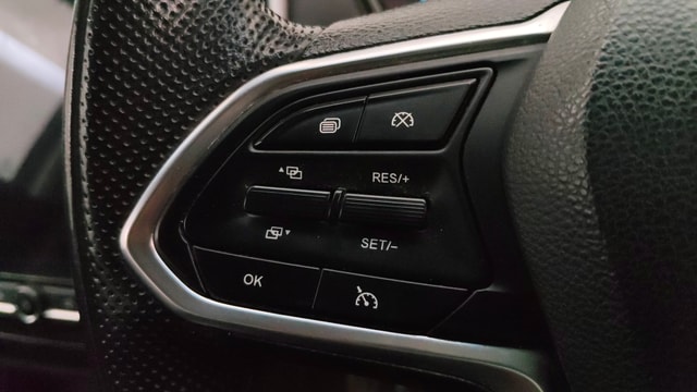 View MG Hector Image 3 Used MG Hector Image 3