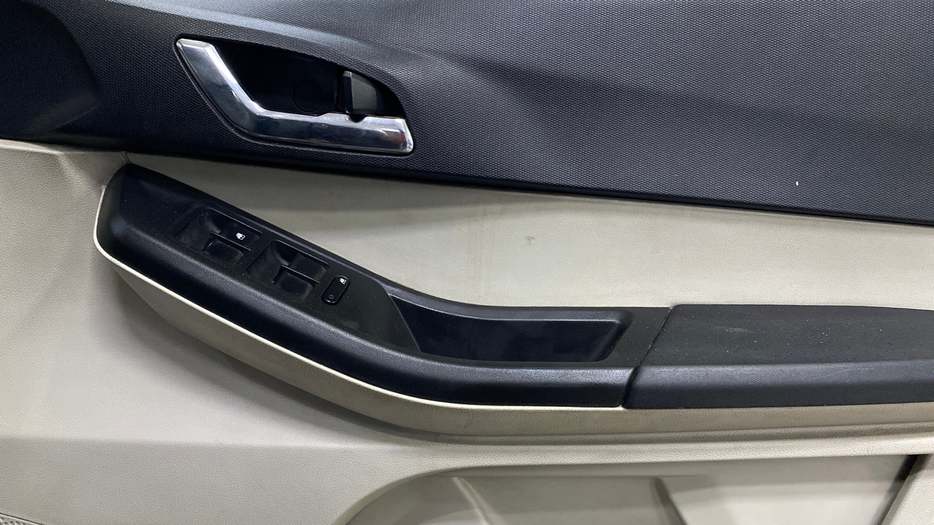 Used 2022 Tata Tiago Used 2022 Tata Tiago