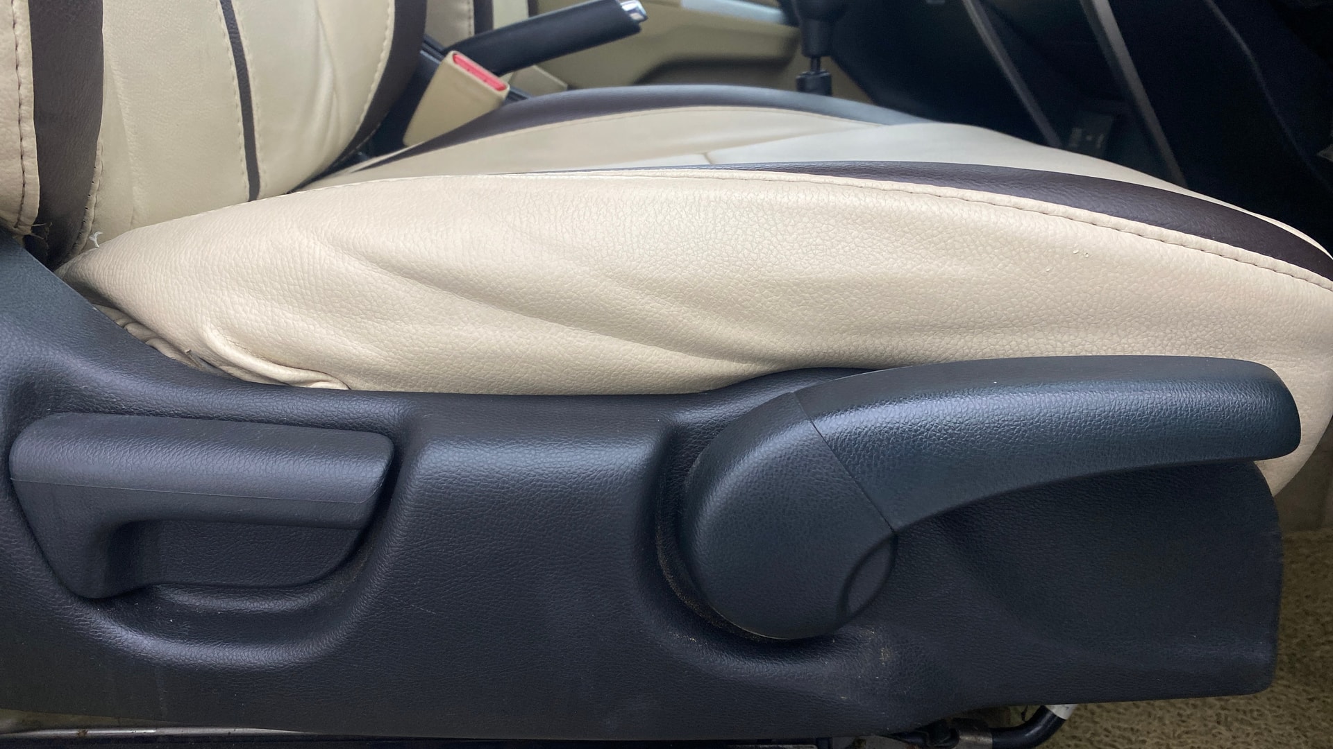 View 2015 Honda City ZX MT Diesel Anniversary Edition Image 19 Used 2015 Honda City ZX MT Diesel Anniversary Edition Image 19