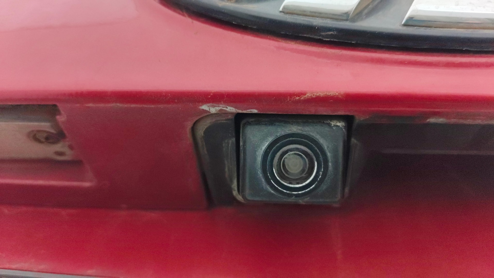 View 2019 Mahindra XUV300 W4 Petrol BS IV Image 16 Used 2019 Mahindra XUV300 W4 Petrol BS IV Image 16