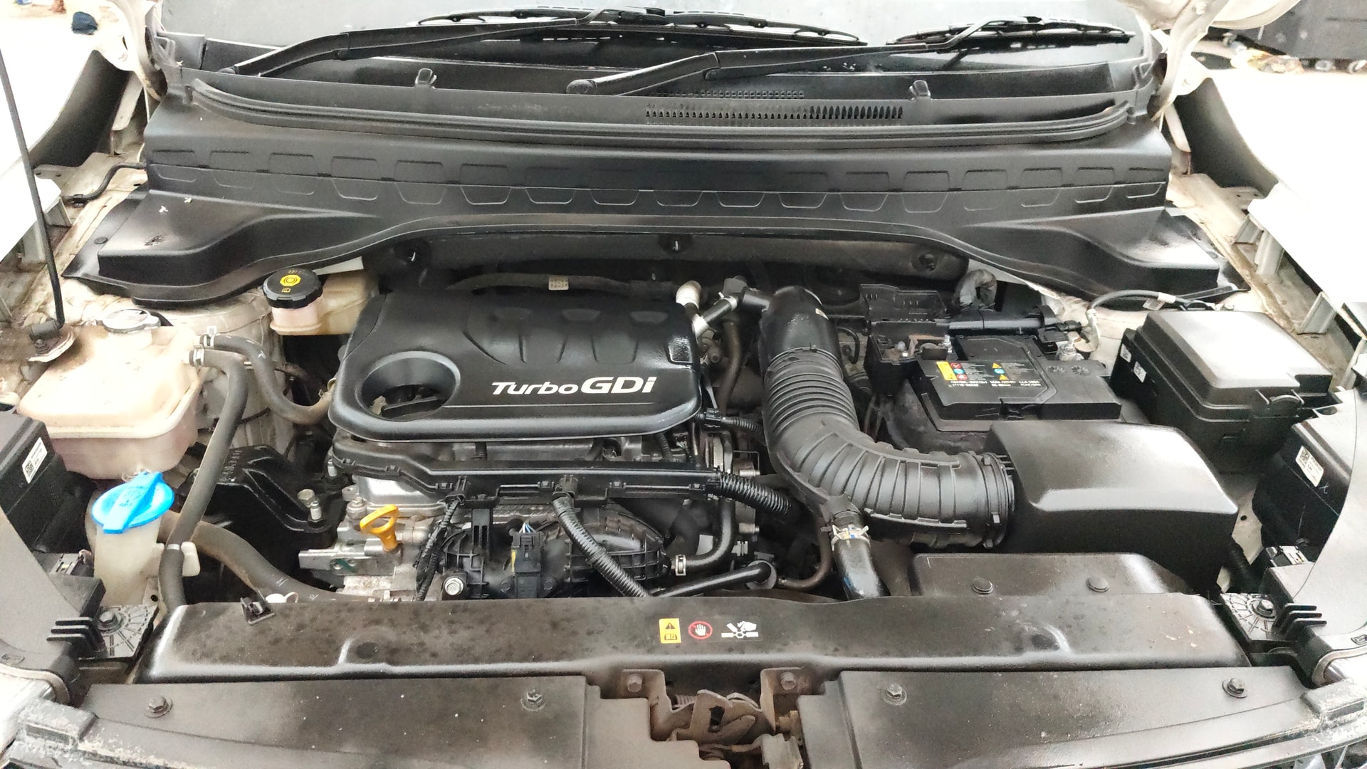 View 2023 Kia Sonet HTK Plus iMT Petrol Image 43 Used 2023 Kia Sonet HTK Plus iMT Petrol Image 43