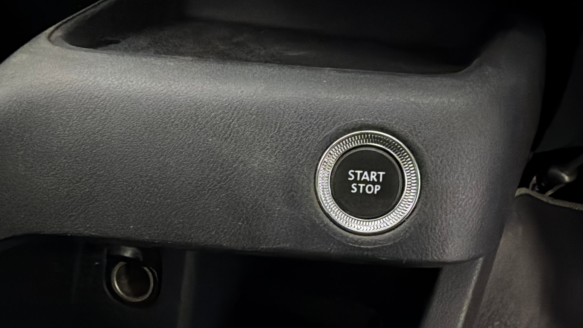 View 2022 Nissan Magnite Turbo XV Premium CVT Image 34 Used 2022 Nissan Magnite Turbo XV Premium CVT Image 34
