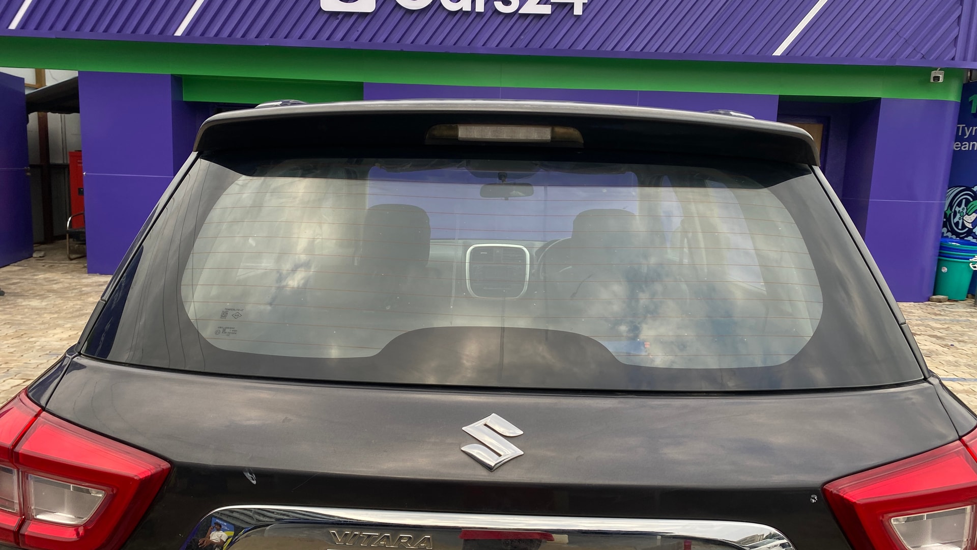 View 2022 Maruti Suzuki 1000 Base Variant Image 25 Used 2022 Maruti Suzuki 1000 Base Variant Image 25