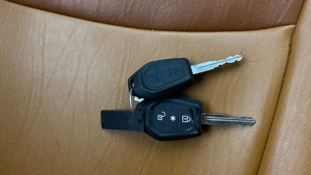 View Mahindra TUV300 Image 27 Used Mahindra TUV300 Image 27