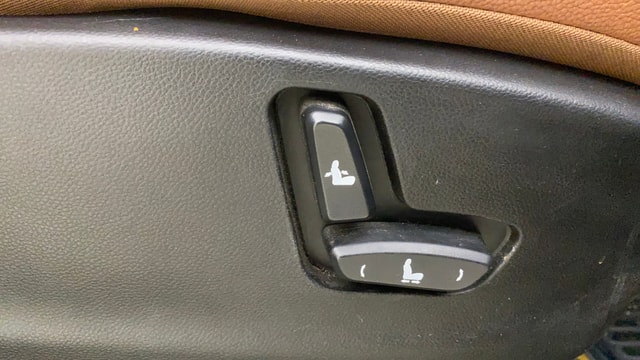 View MG Hector Plus Image 12 Used MG Hector Plus Image 12