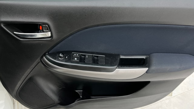 View Maruti Suzuki 1000 Image 33 Used Maruti Suzuki 1000 Image 33
