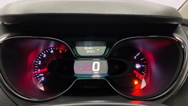 View Renault Captur Image 36 Used Renault Captur Image 36