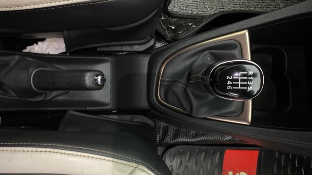 View Renault Captur Image 40 Used Renault Captur Image 40