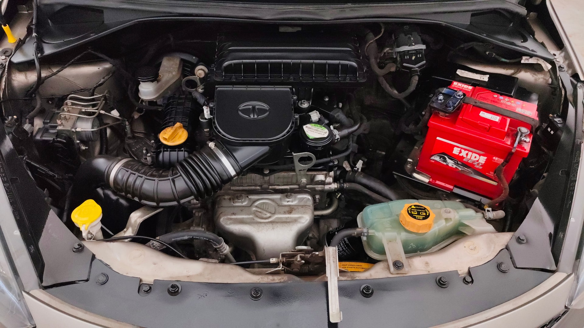 View 2019 Tata Tigor XE Diesel Image 41 Used 2019 Tata Tigor XE Diesel Image 41