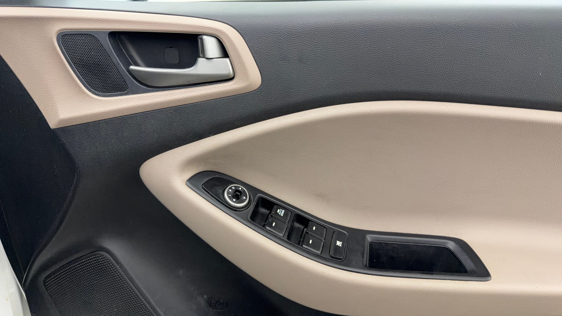 View 2017 Hyundai Elite i20 Magna 1.2 Image 32 Used 2017 Hyundai Elite i20 Magna 1.2 Image 32