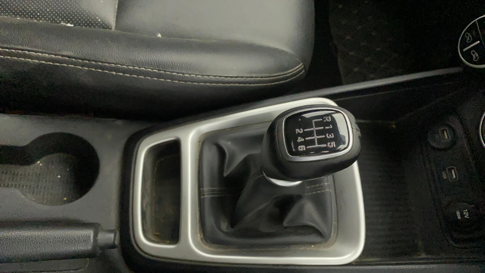View 2019 Hyundai Venue SX 1.0 Petrol Image 40 Used 2019 Hyundai Venue SX 1.0 Petrol Image 40