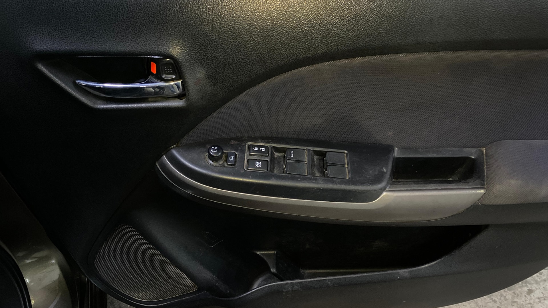 View 2019 Maruti Suzuki 1000 Base Variant Image 37 Used 2019 Maruti Suzuki 1000 Base Variant Image 37