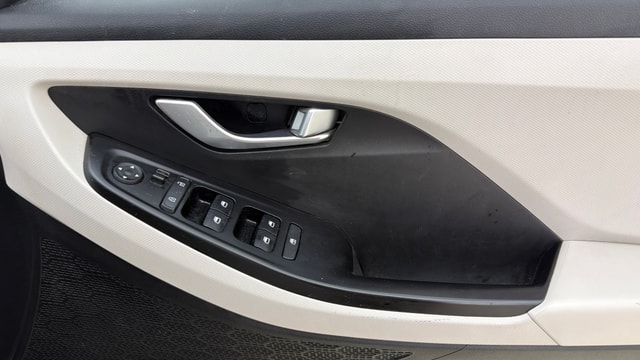 View Hyundai Creta Image 39 Used Hyundai Creta Image 39