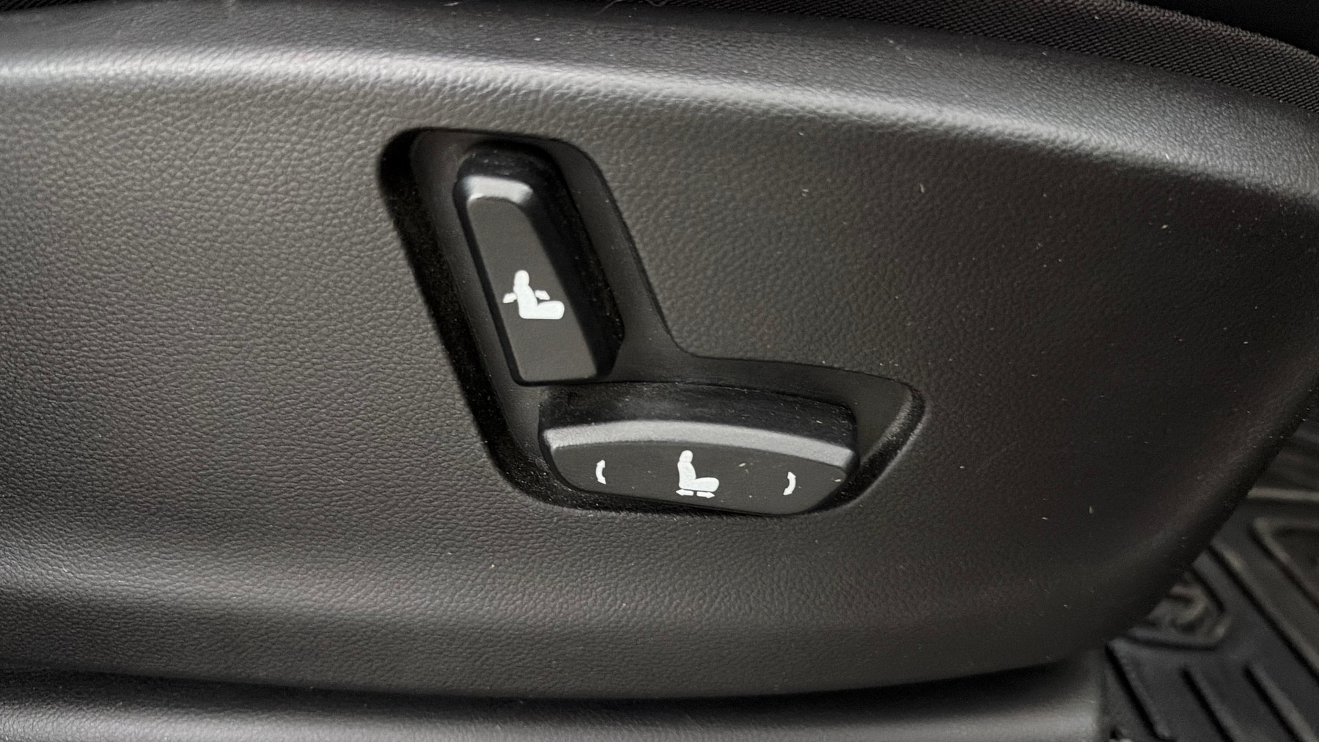 View 2021 MG Hector Sharp CVT Petrol Image 11 Used 2021 MG Hector Sharp CVT Petrol Image 11