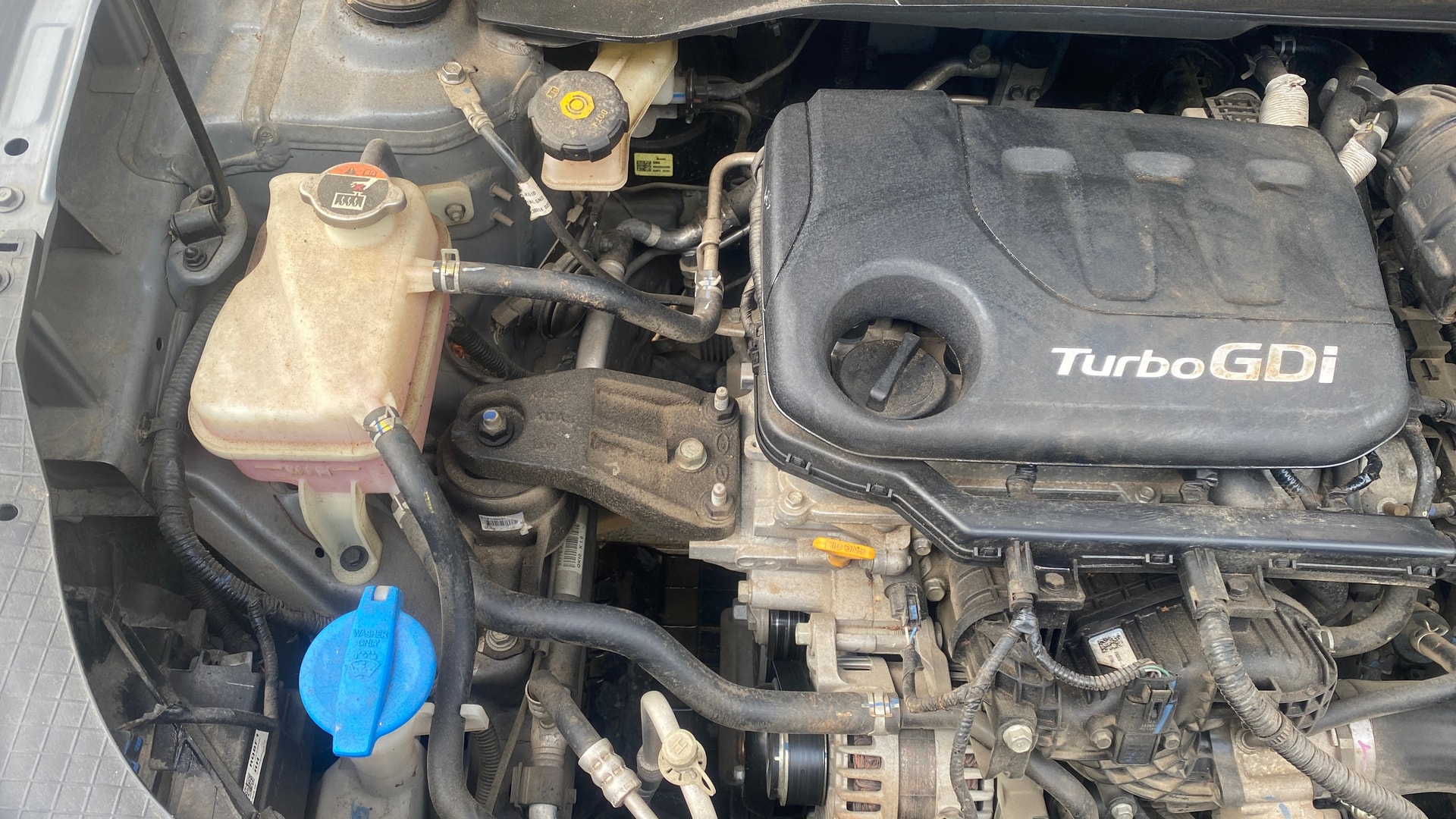 View 2023 Hyundai Venue SX (O) 1.0 Turbo Petrol DCT Image 3 Used 2023 Hyundai Venue SX (O) 1.0 Turbo Petrol DCT Image 3