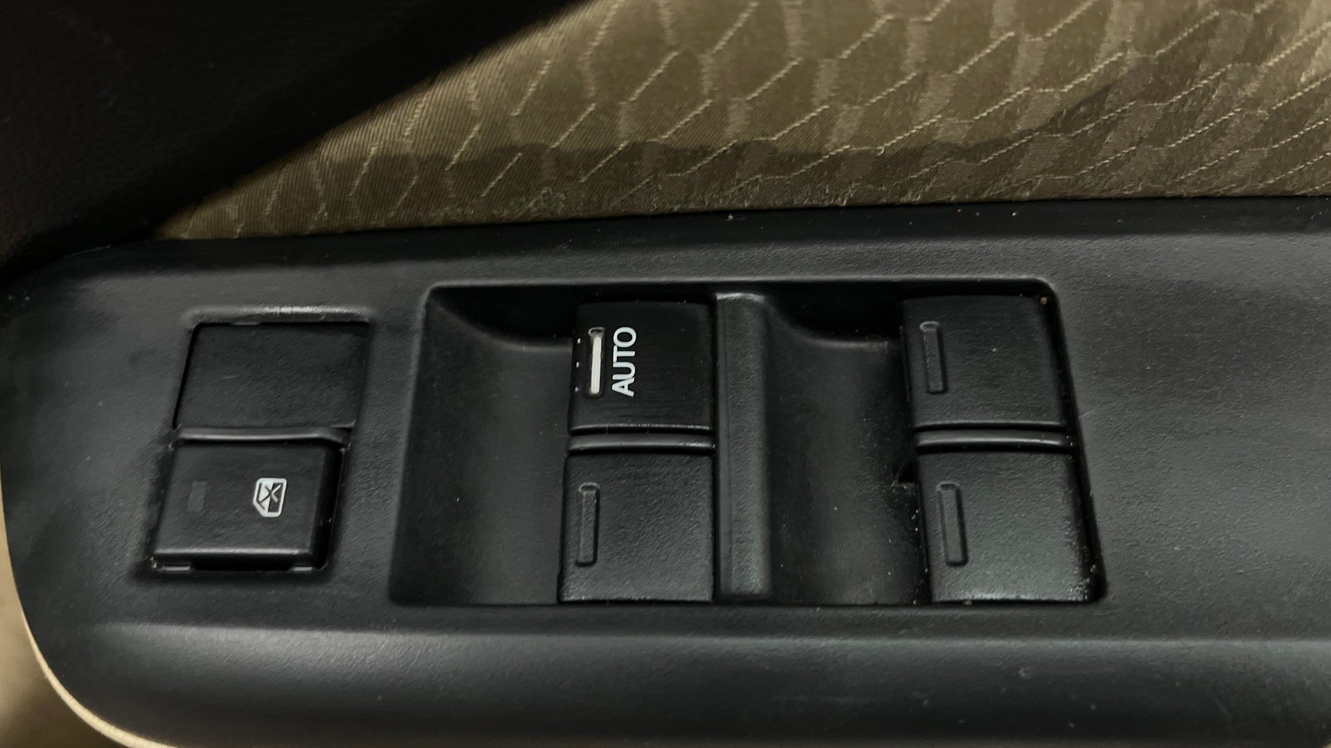 View 2014 Honda City ZX MT Diesel Anniversary Edition Image 37 Used 2014 Honda City ZX MT Diesel Anniversary Edition Image 37