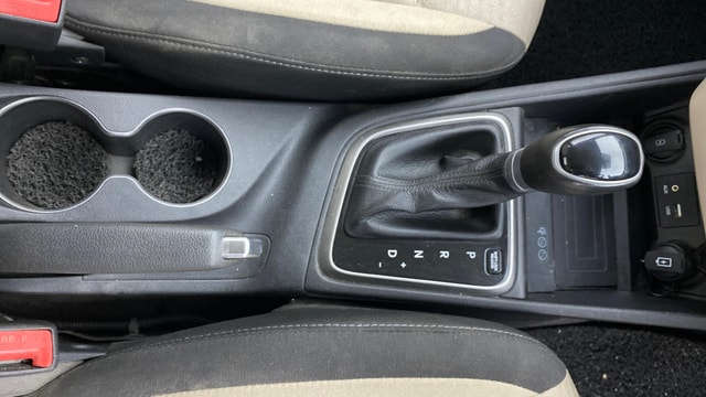 View Hyundai Verna Image 41 Used Hyundai Verna Image 41