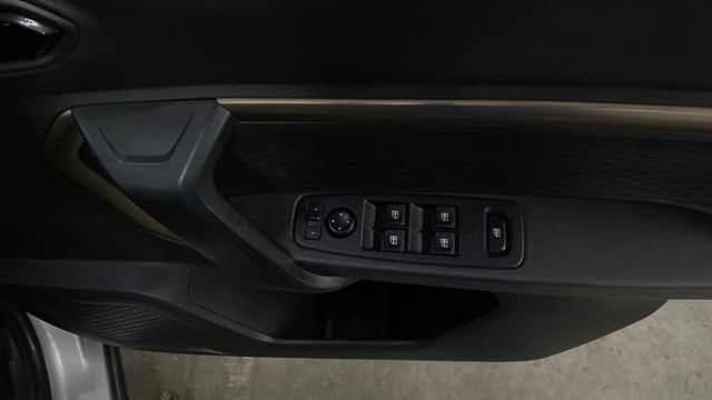 View Renault Kiger Image 39 Used Renault Kiger Image 39
