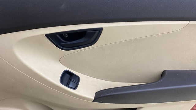 View Hyundai EON Image 32 Used Hyundai EON Image 32
