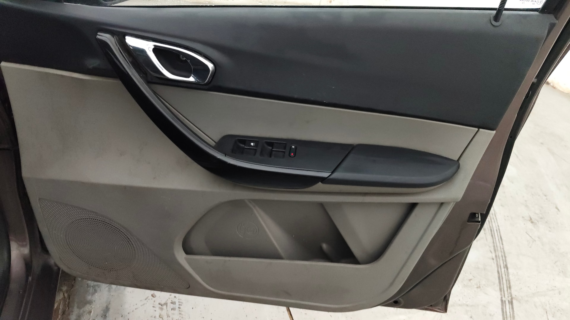 View 2019 Tata Tiago Revotorq XB Image 32 Used 2019 Tata Tiago Revotorq XB Image 32