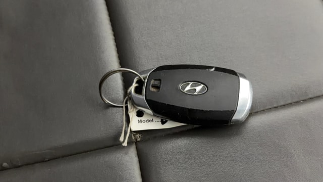 View Hyundai Verna Image 19 Used Hyundai Verna Image 19