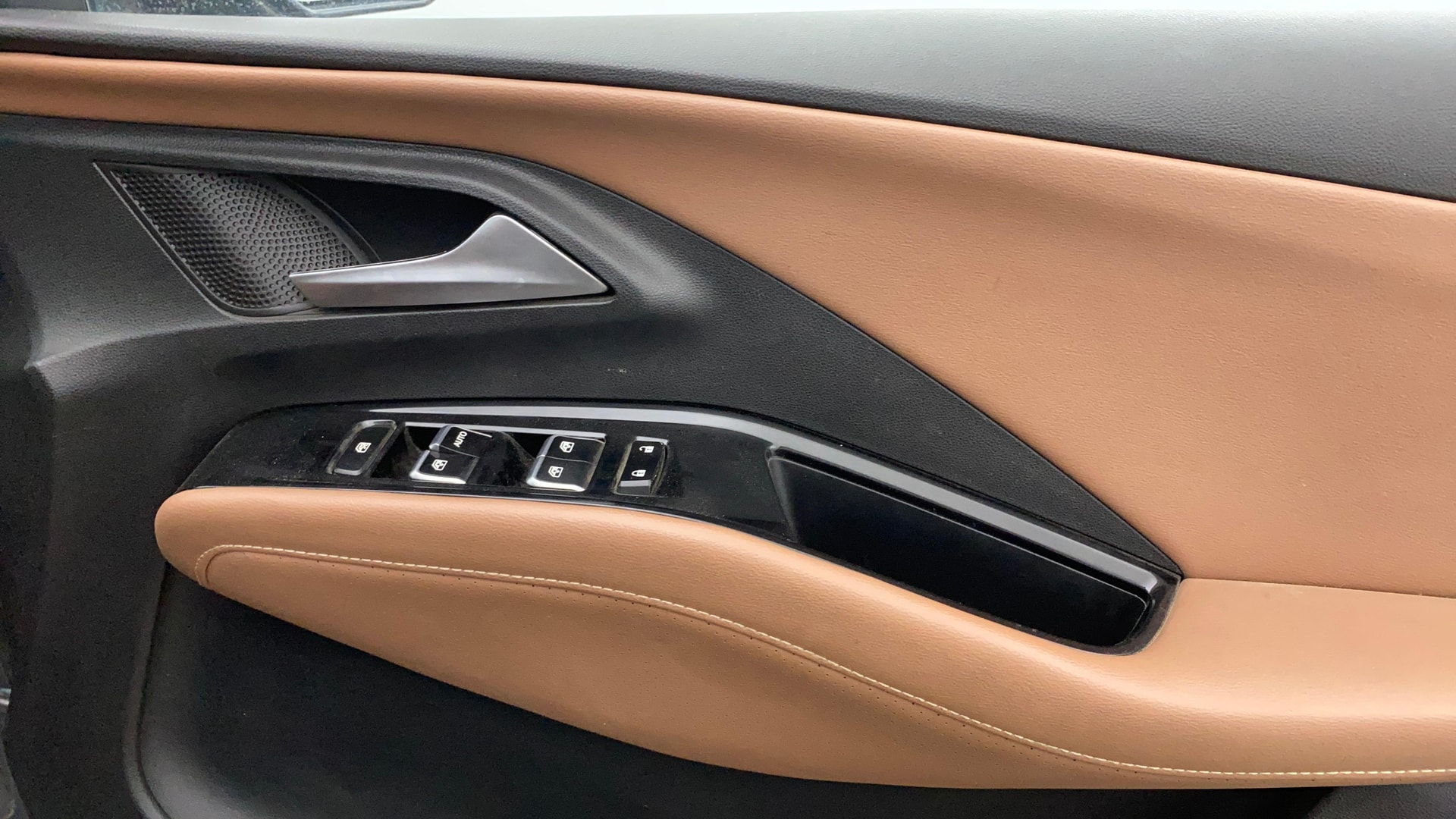 View 2023 MG Hector Plus Sharp Pro 7 Seater Diesel Image 41 Used 2023 MG Hector Plus Sharp Pro 7 Seater Diesel Image 41