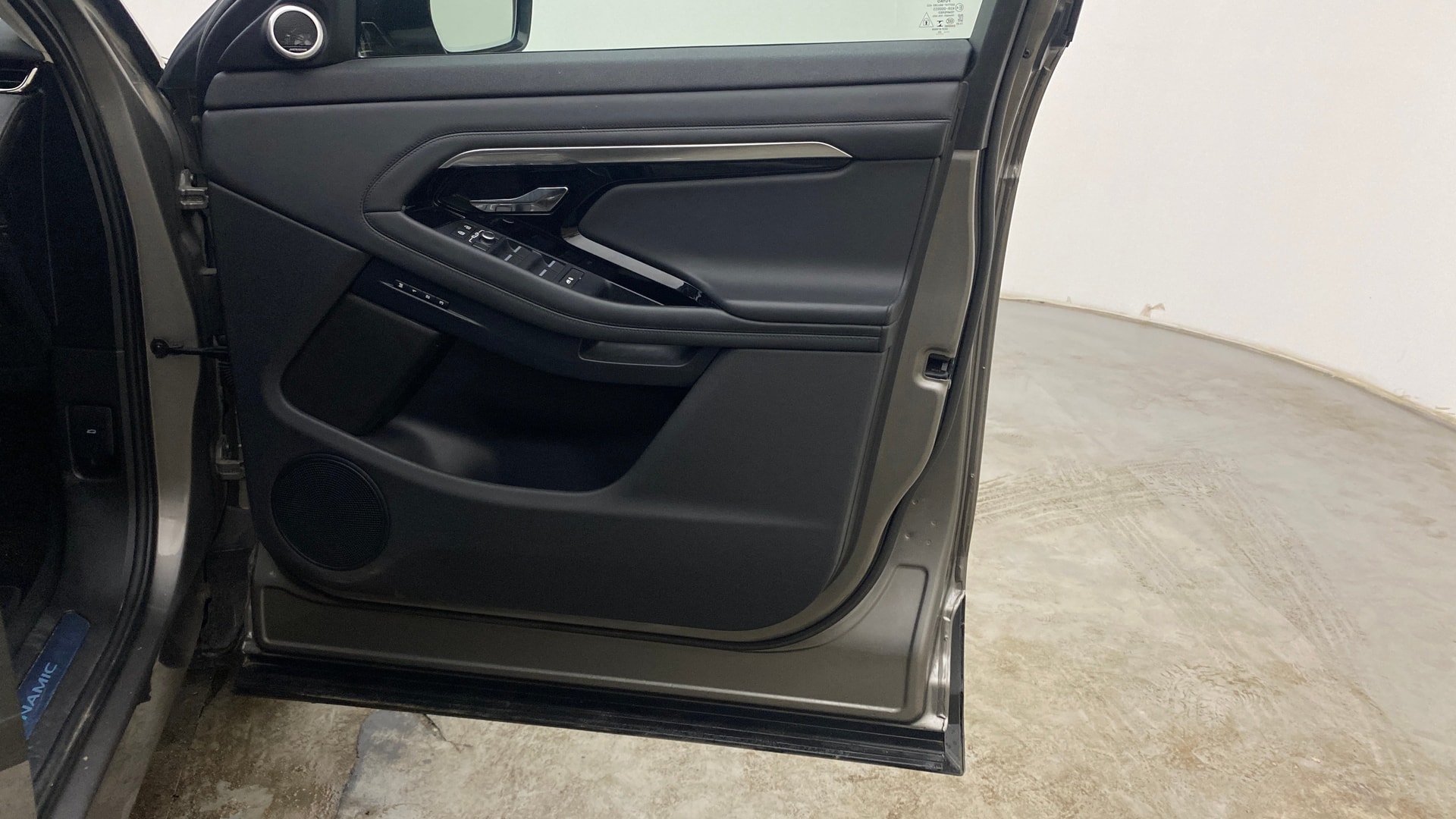 Used 2021 Land Rover Discovery 3 Used 2021 Land Rover Discovery 3