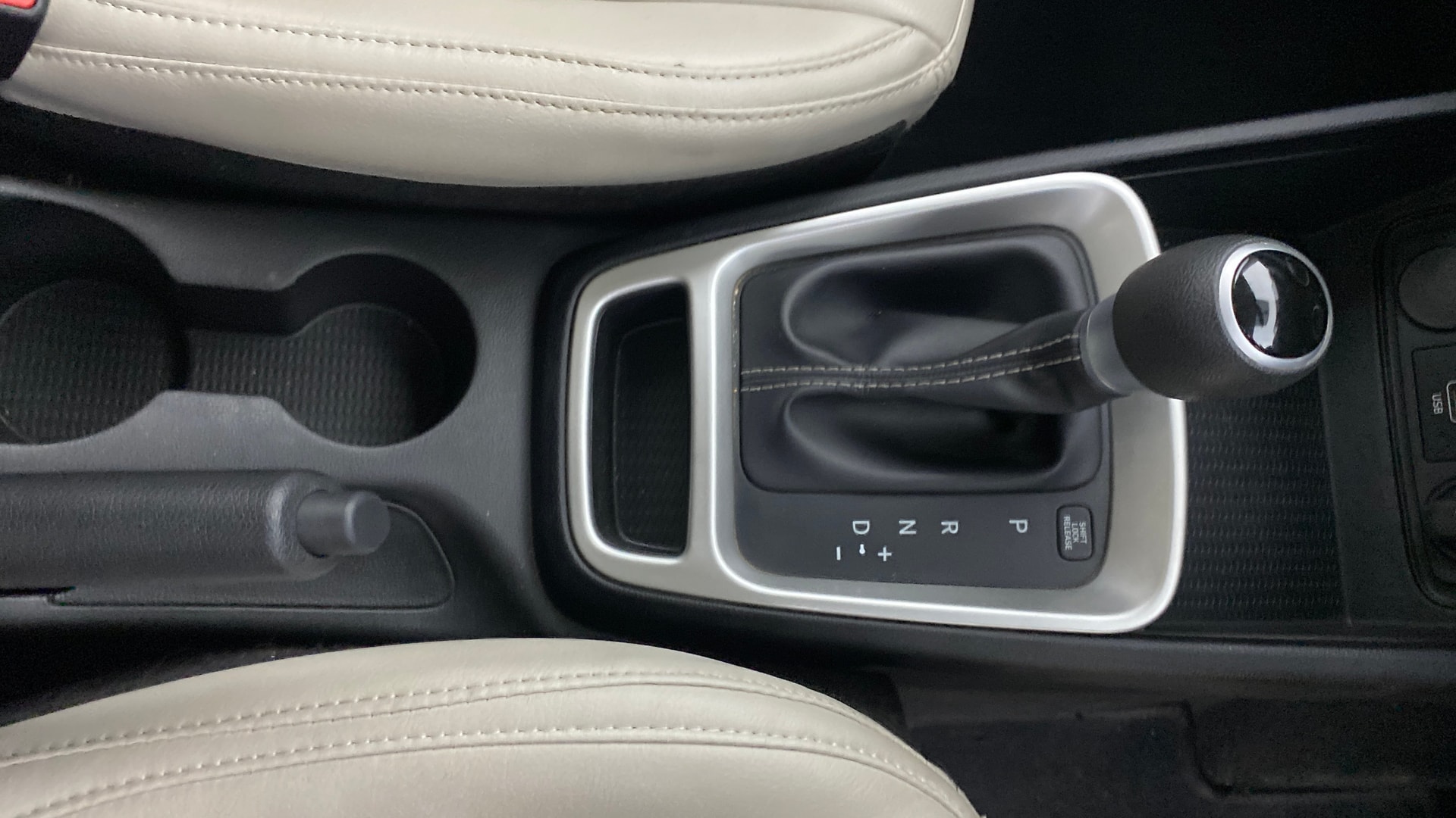 Used 2020 Hyundai Venue Used 2020 Hyundai Venue