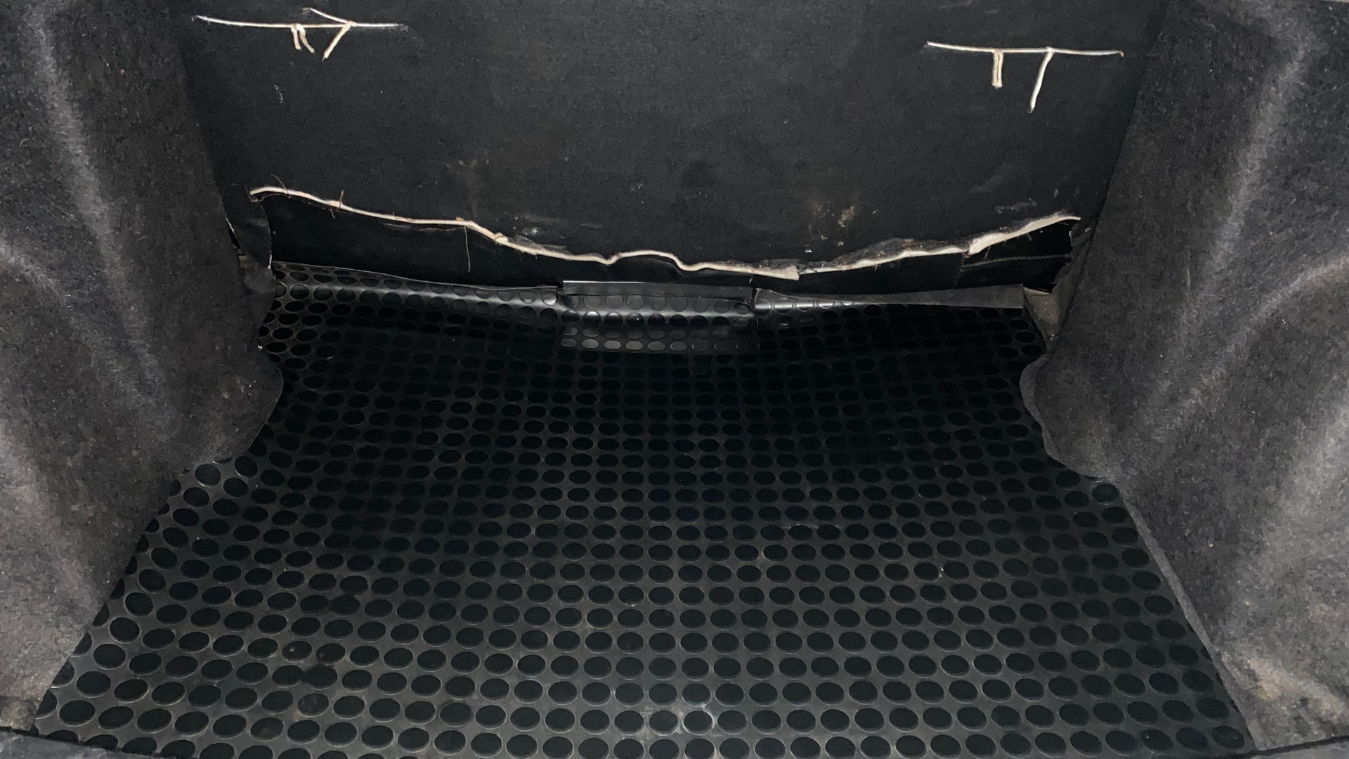 View 2020 Tata Tigor XE Diesel Image 10 Used 2020 Tata Tigor XE Diesel Image 10