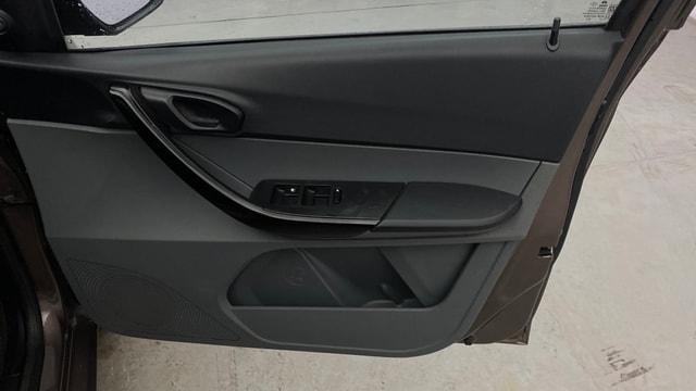 View Tata Tigor Image 32 Used Tata Tigor Image 32