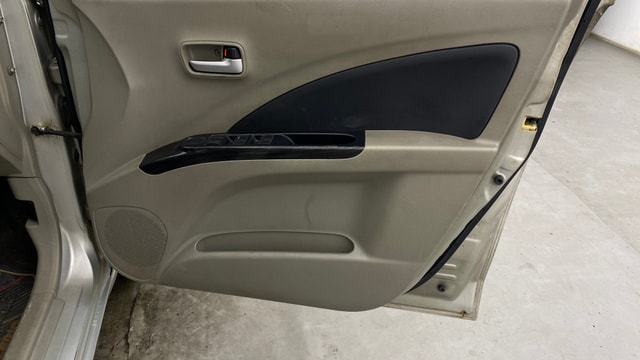 View Maruti Suzuki 1000 Image 32 Used Maruti Suzuki 1000 Image 32