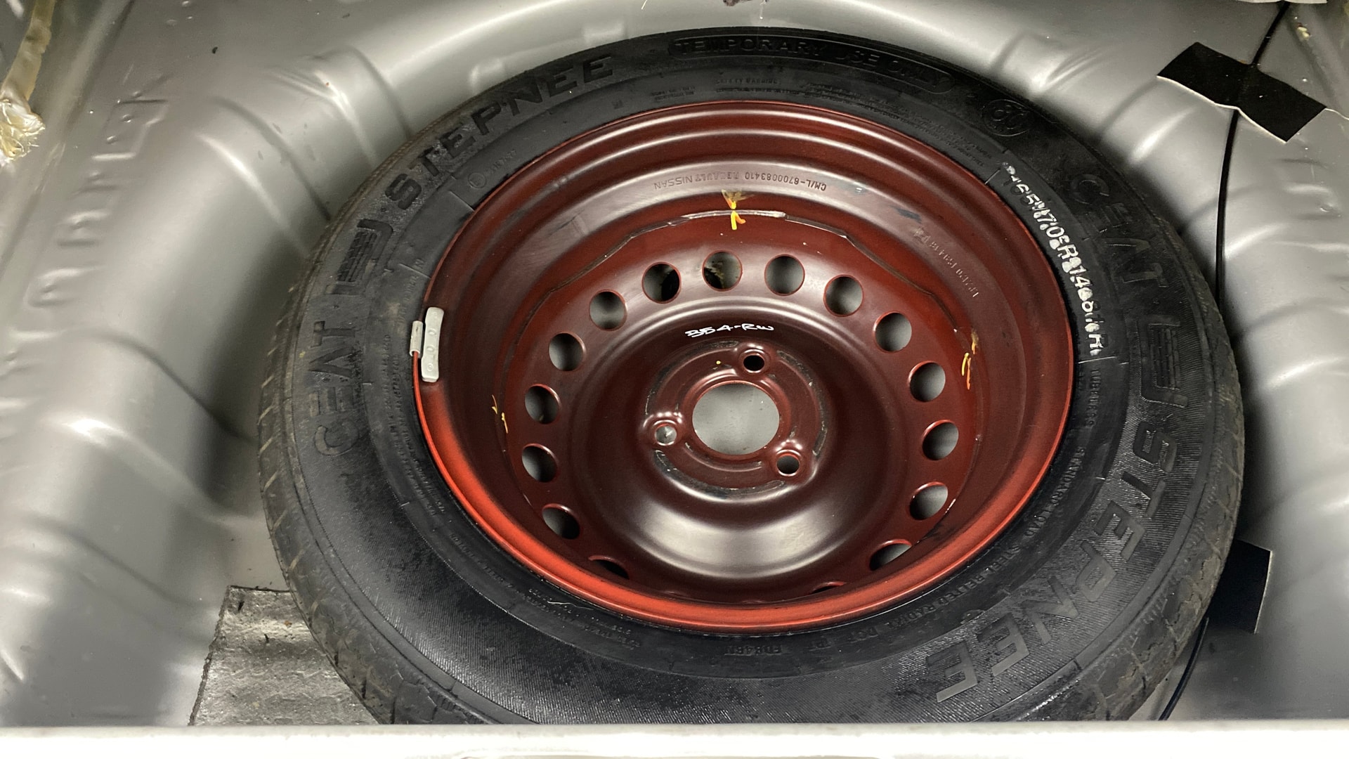 View 2023 Renault Kwid RXL 1.0 BS IV Image 25 Used 2023 Renault Kwid RXL 1.0 BS IV Image 25