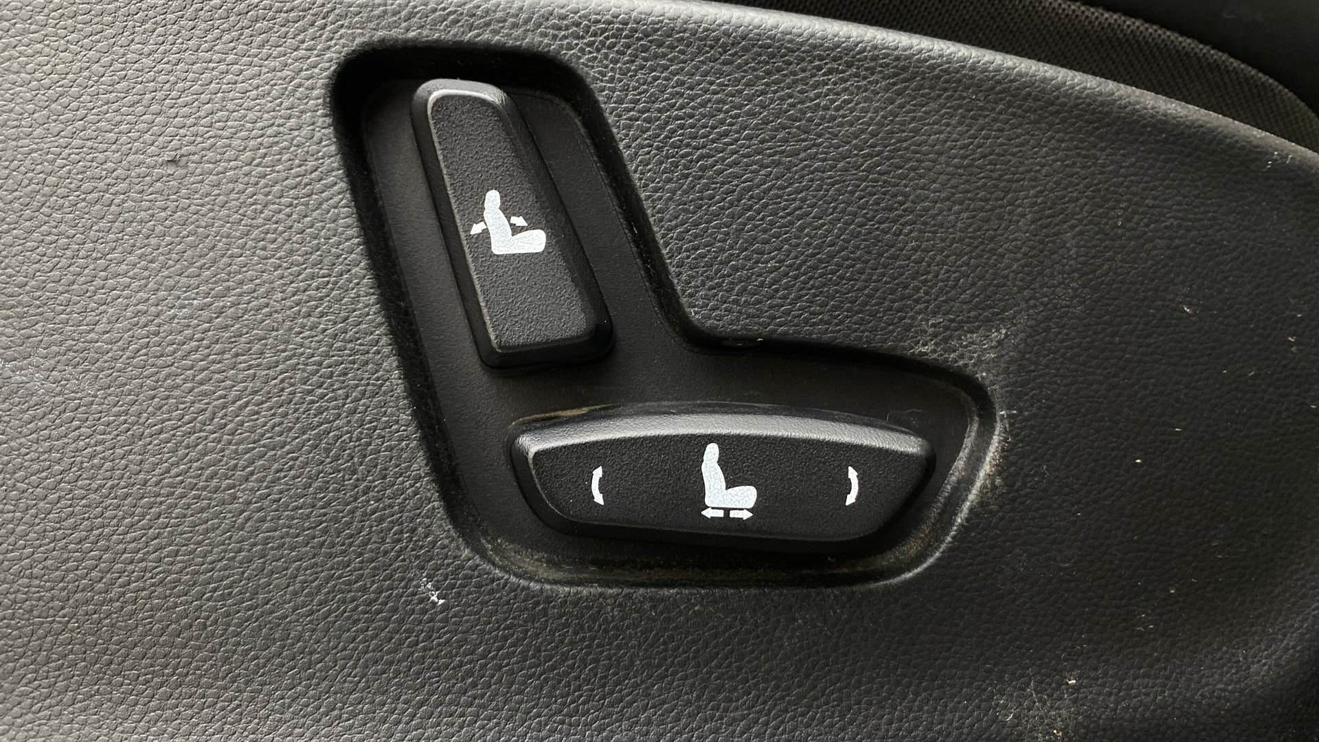 View 2022 MG Hector Sharp CVT Petrol Image 11 Used 2022 MG Hector Sharp CVT Petrol Image 11