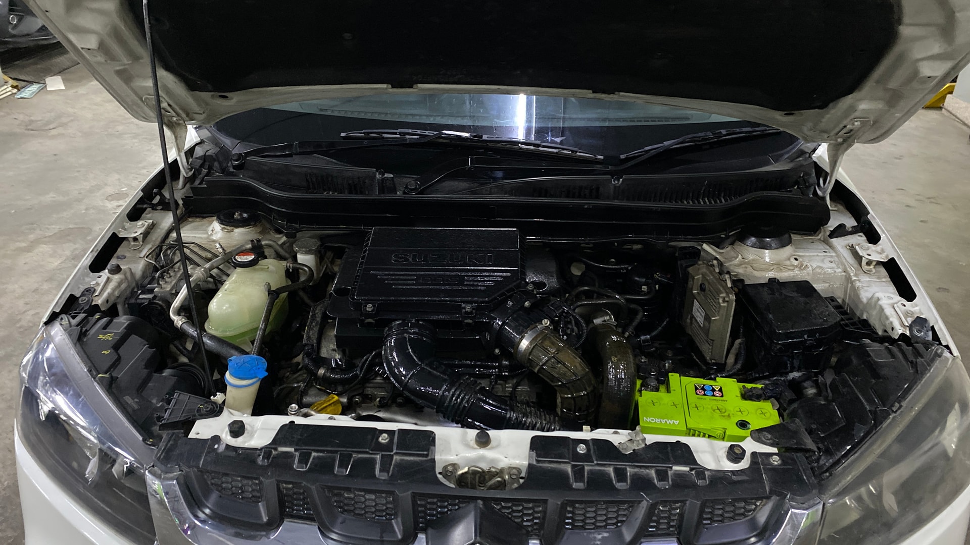 View 2017 Maruti Suzuki 1000 Base Variant Image 42 Used 2017 Maruti Suzuki 1000 Base Variant Image 42