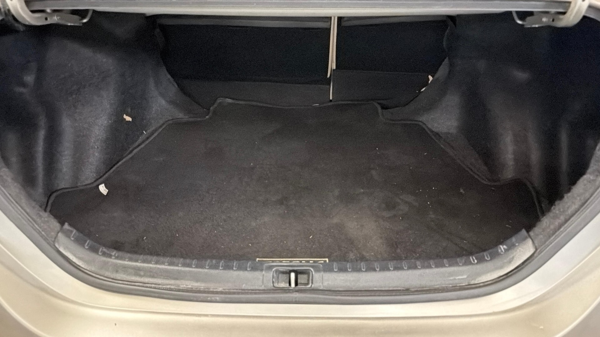 Used 2015 Toyota Corolla Altis Used 2015 Toyota Corolla Altis