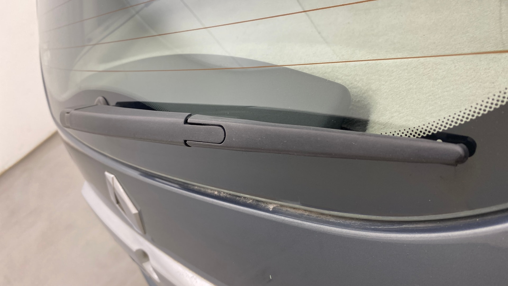 View 2014 Renault Duster Petrol RXE BS IV Image 41 Used 2014 Renault Duster Petrol RXE BS IV Image 41