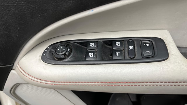 View Jeep Compass Image 39 Used Jeep Compass Image 39