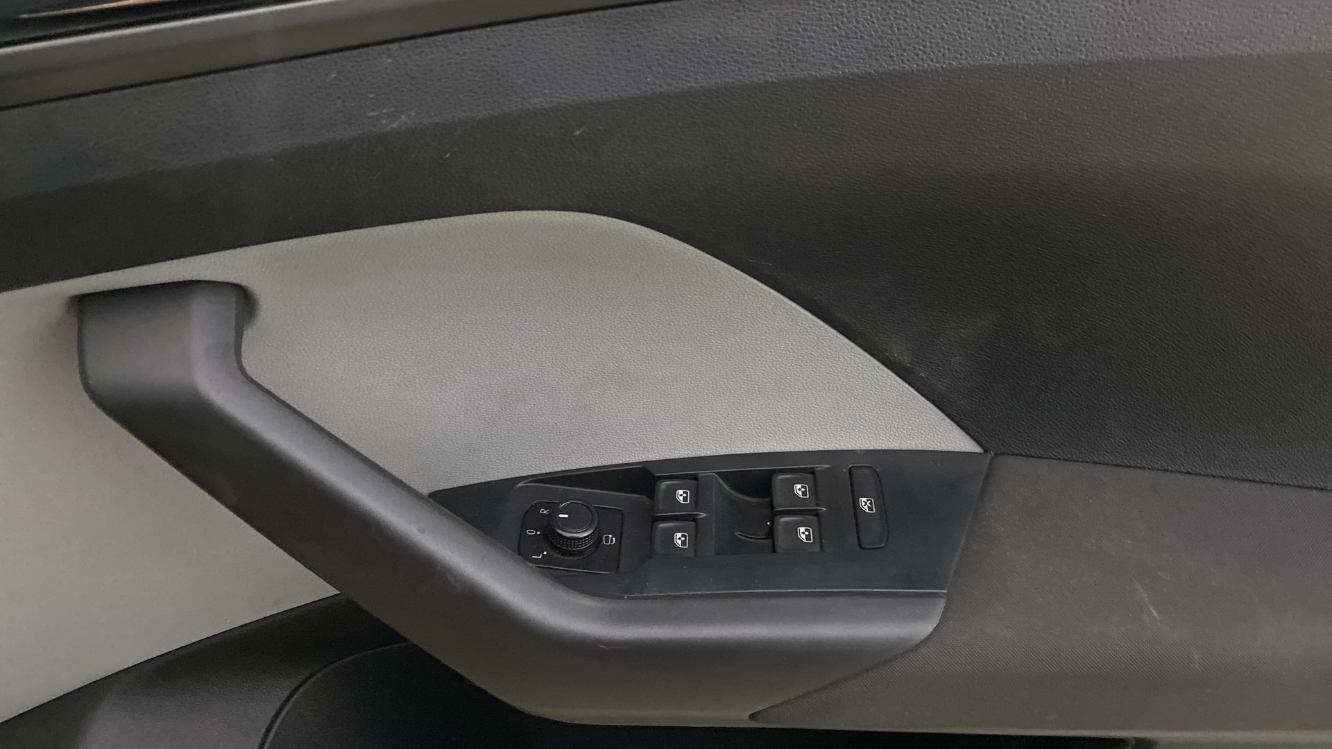 View 2021 Skoda Kushaq Ambition 1.0 TSI AT Image 33 Used 2021 Skoda Kushaq Ambition 1.0 TSI AT Image 33