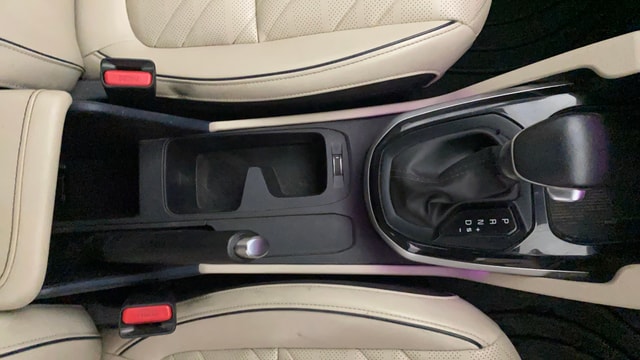 View Kia Carens Image 44 Used Kia Carens Image 44