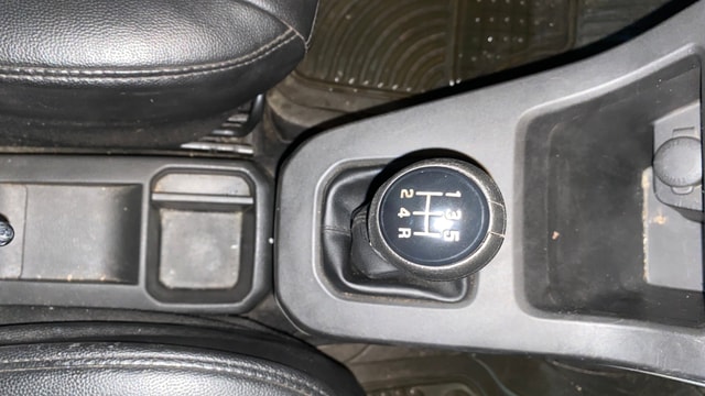 View Maruti Suzuki 1000 Image 37 Used Maruti Suzuki 1000 Image 37