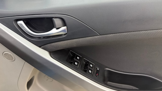 View Tata Nexon Image 33 Used Tata Nexon Image 33