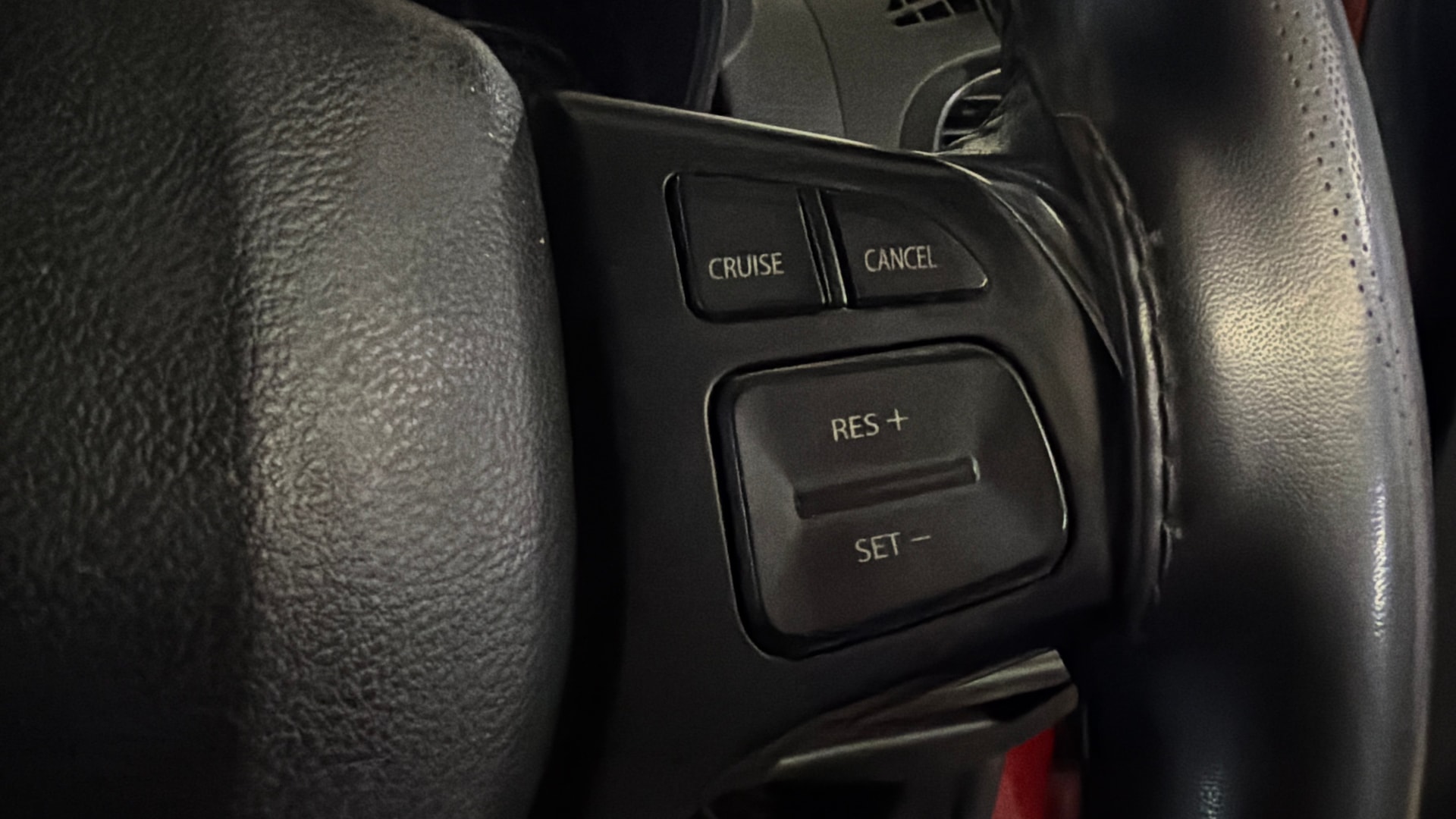 View 2022 Maruti Suzuki 1000 Base Variant Image 3 Used 2022 Maruti Suzuki 1000 Base Variant Image 3