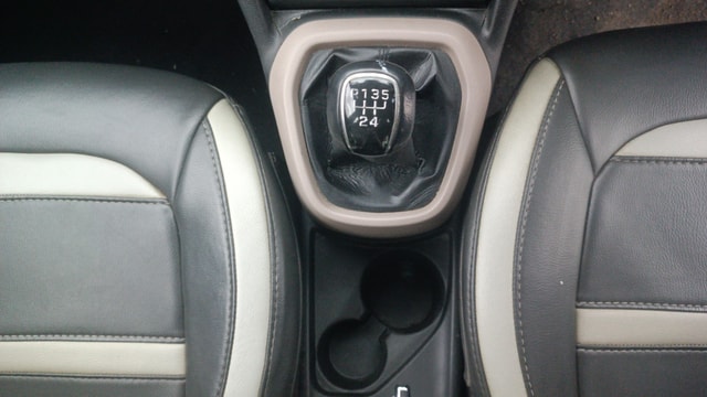 View Hyundai Xcent Image 37 Used Hyundai Xcent Image 37