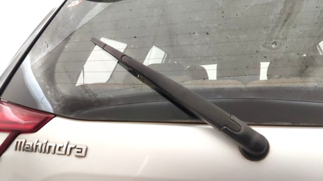 View Mahindra XUV500 Image 25 Used Mahindra XUV500 Image 25