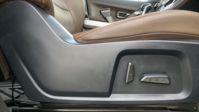 View Tata Harrier Image 18 Used Tata Harrier Image 18