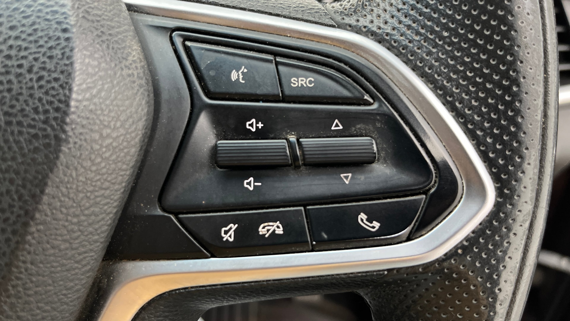 View 2021 MG Hector Sharp Petrol BS IV Image 3 Used 2021 MG Hector Sharp Petrol BS IV Image 3