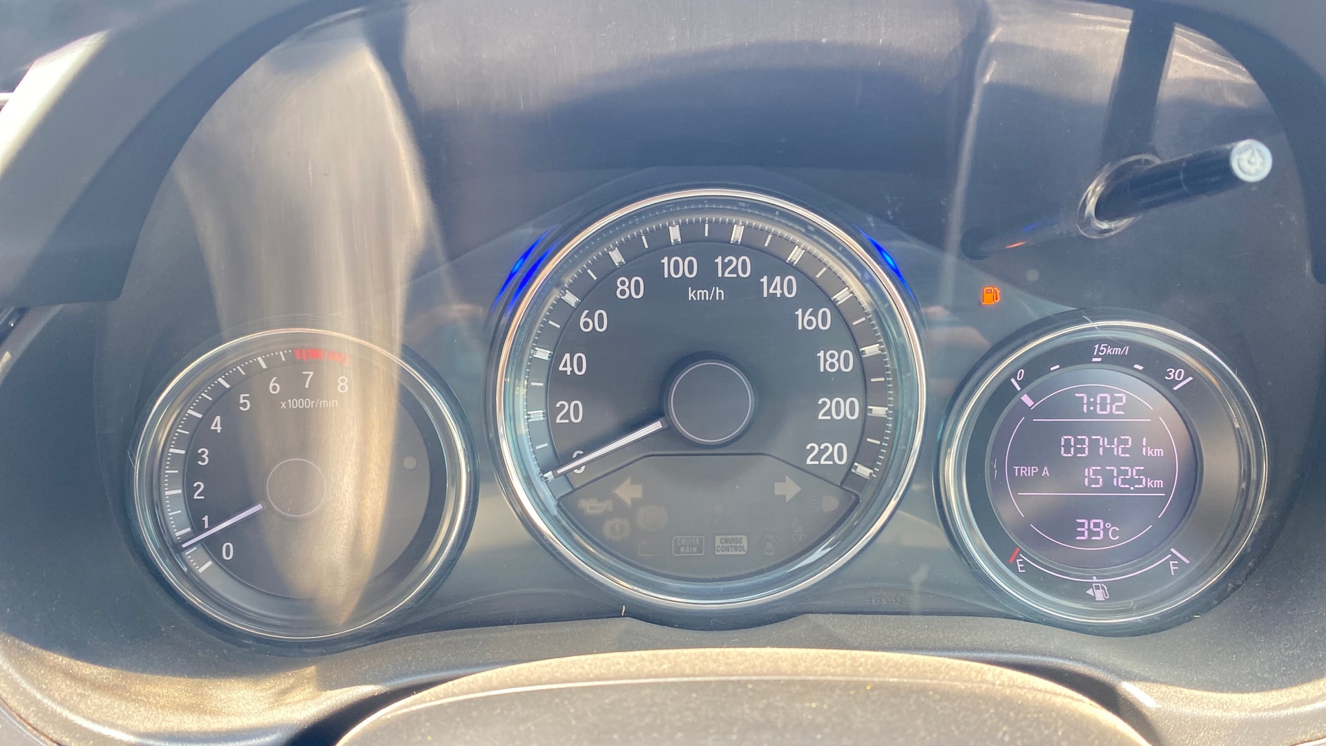 View 2017 Honda City ZX MT Diesel Anniversary Edition Image 37 Used 2017 Honda City ZX MT Diesel Anniversary Edition Image 37